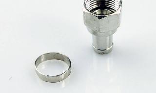 宽带有线电视分支分配器怎么装 数字机顶盒分配器